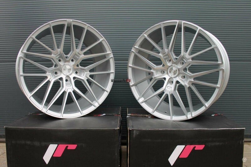 Photo 8 - Japan Racing JR38 Silver light alloy R18 rims