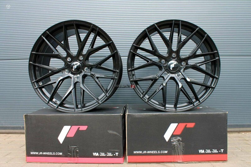 Photo 4 - Japan Racing JR28 Glossy Black light alloy R17 rims