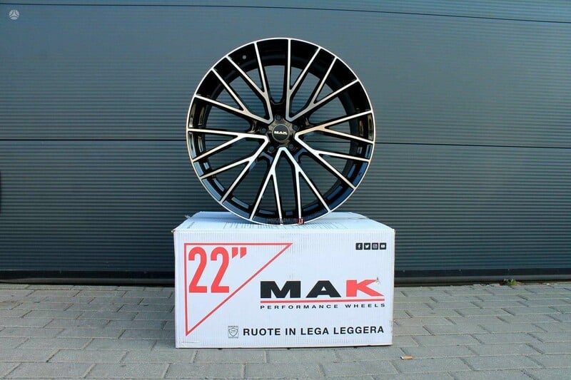 Photo 2 - MAK Speciale Black Mirror light alloy R23 rims