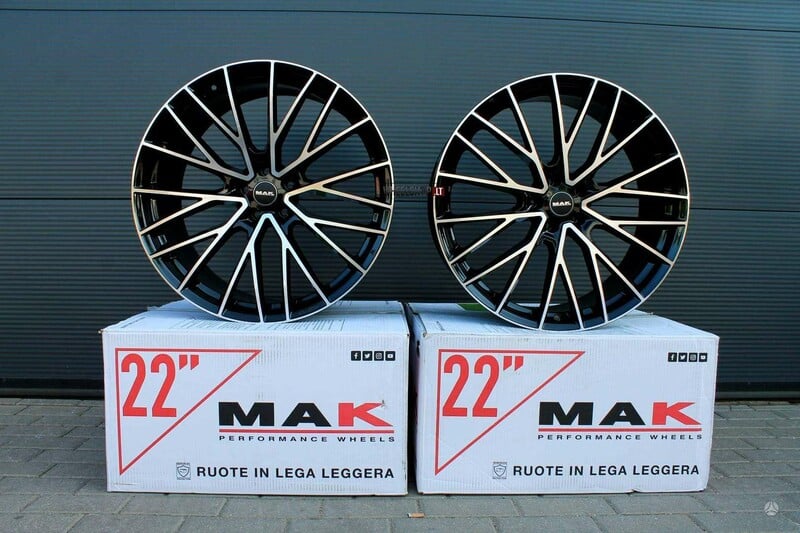 Photo 3 - MAK Speciale Black Mirror light alloy R23 rims