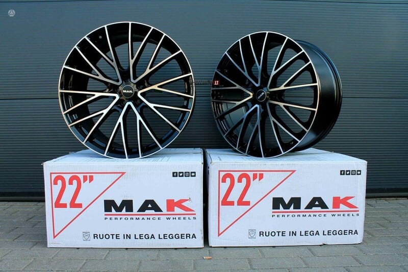 Photo 4 - MAK Speciale Black Mirror light alloy R23 rims