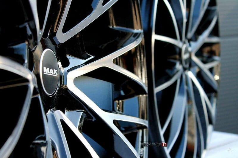 Photo 10 - MAK Speciale Black Mirror light alloy R20 rims