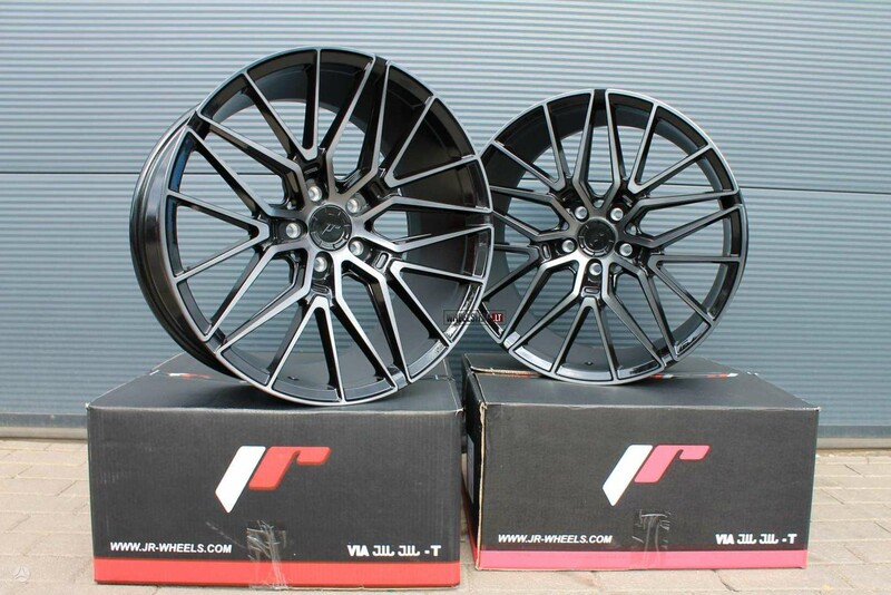 Japan Racing JR38 Black Polished light alloy R18 rims