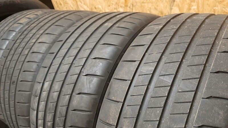 Photo 3 - Bridgestone Potenza S005  R19 summer tyres passanger car