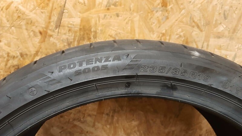 Photo 4 - Bridgestone Potenza S005  R19 summer tyres passanger car