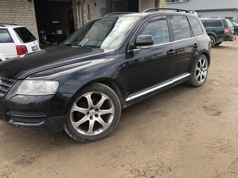 Фотография 1 - Volkswagen Touareg 2006 г запчясти