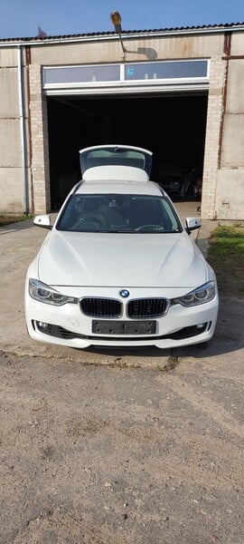 Photo 3 - Bmw 330 2015 y parts