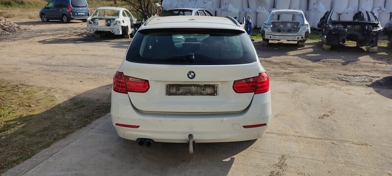 Photo 10 - Bmw 330 2015 y parts