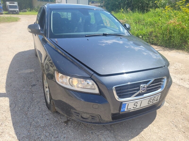 Photo 2 - Volvo V50 2010 y parts