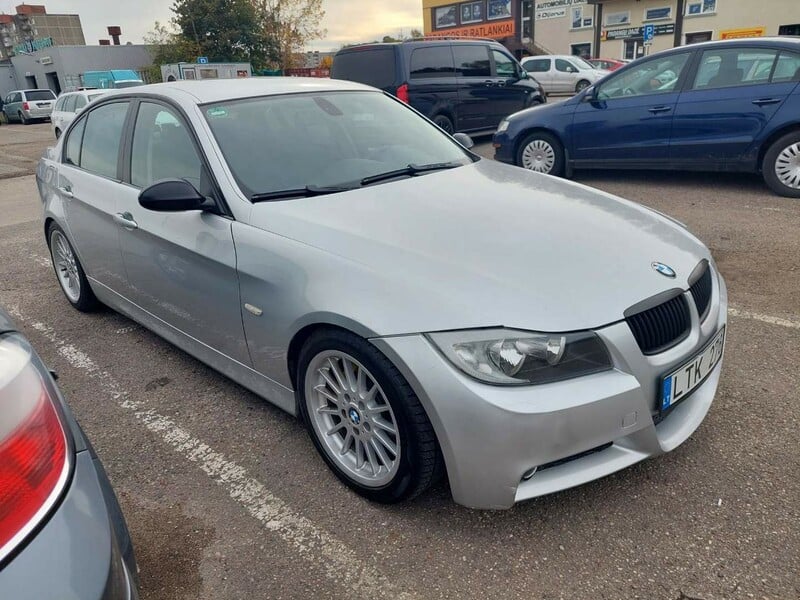 Bmw 325 2007 m Sedanas