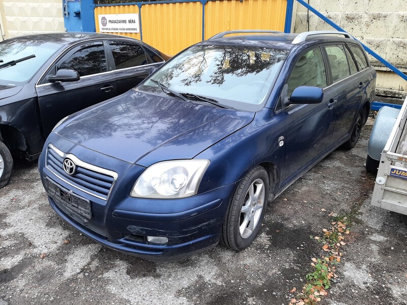 Photo 2 - Toyota Avensis II 2004 y parts