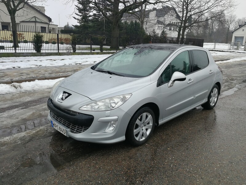 Photo 12 - Opel Astra 2013 y rent