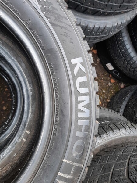 Фотография 3 - Kumho R17 зимние шины для автомобилей