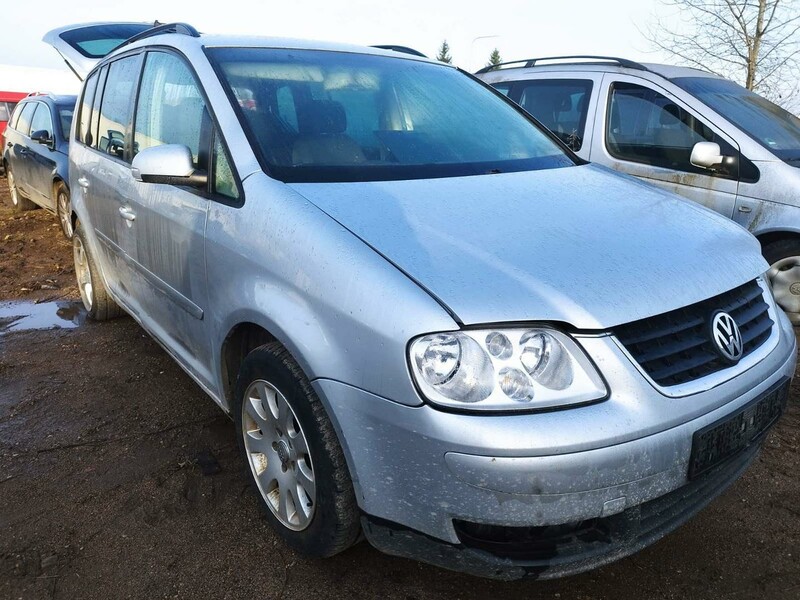 Volkswagen Touran 2003 г запчясти