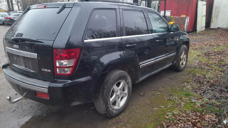 Jeep Grand Cherokee 2005 m dalys