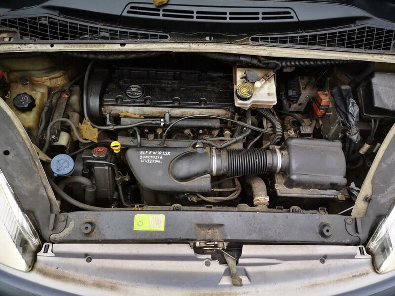 Photo 3 - Citroen Xsara Picasso 2000 y parts