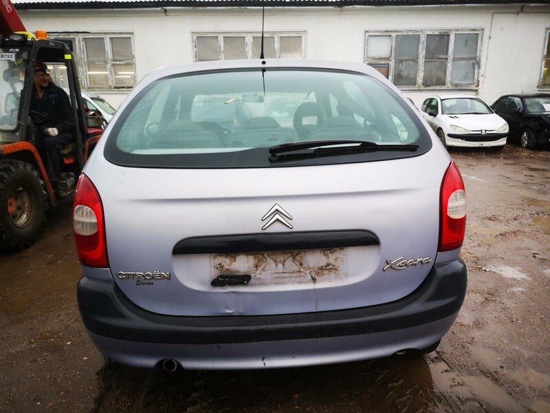 Photo 6 - Citroen Xsara Picasso 2000 y parts