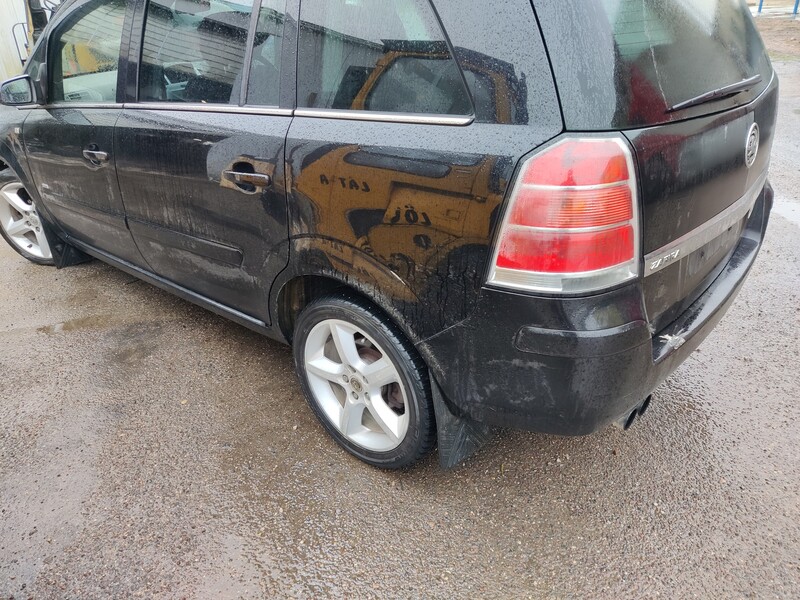 Photo 2 - Opel Zafira 2006 y parts