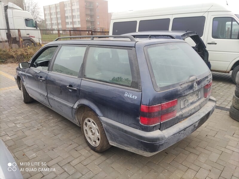 Photo 4 - Volkswagen Passat 1996 y parts