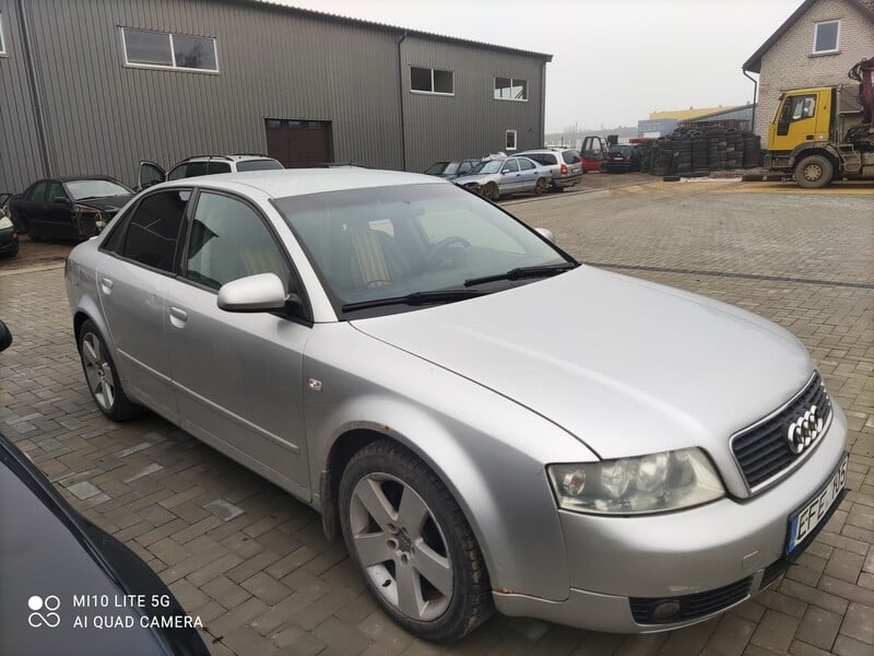 Nuotrauka 4 - Audi A4 2003 m dalys