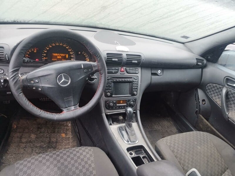 Nuotrauka 8 - Mercedes-Benz C Klasė 2003 m dalys