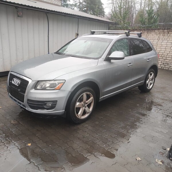 Photo 1 - Audi Q5 2010 y parts