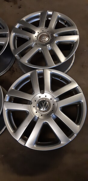 Фотография 7 - Volkswagen R17 литые диски