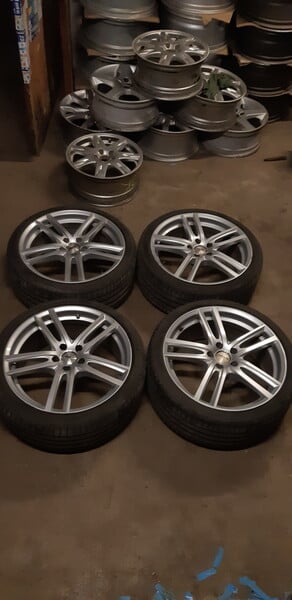 Photo 4 - R19 light alloy rims