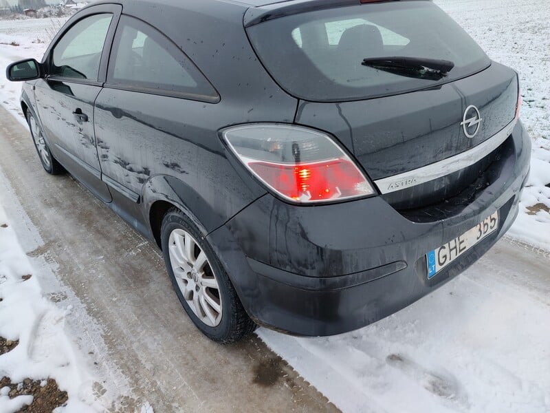 Nuotrauka 4 - Opel Astra 2006 m dalys