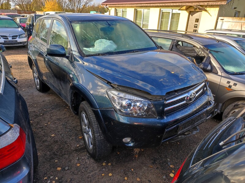 Toyota Rav4 III 2008 m dalys