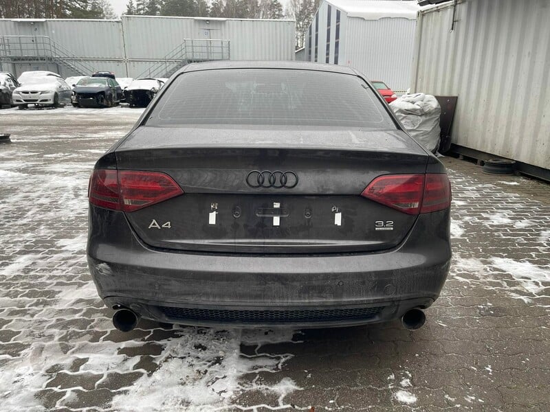 Photo 5 - Audi A4 B8 2008 y parts