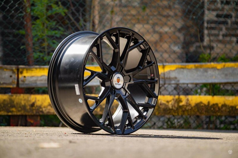 Photo 4 - SF12 Matt Black FlowFormed rims