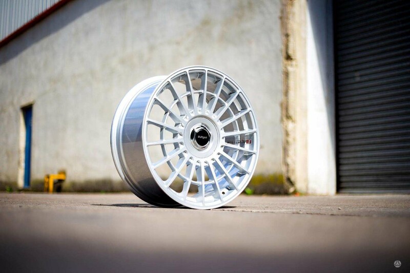 Photo 4 - SF10 Silver Flow Formed rims