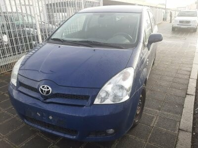 Toyota Corolla Verso 2006 m dalys