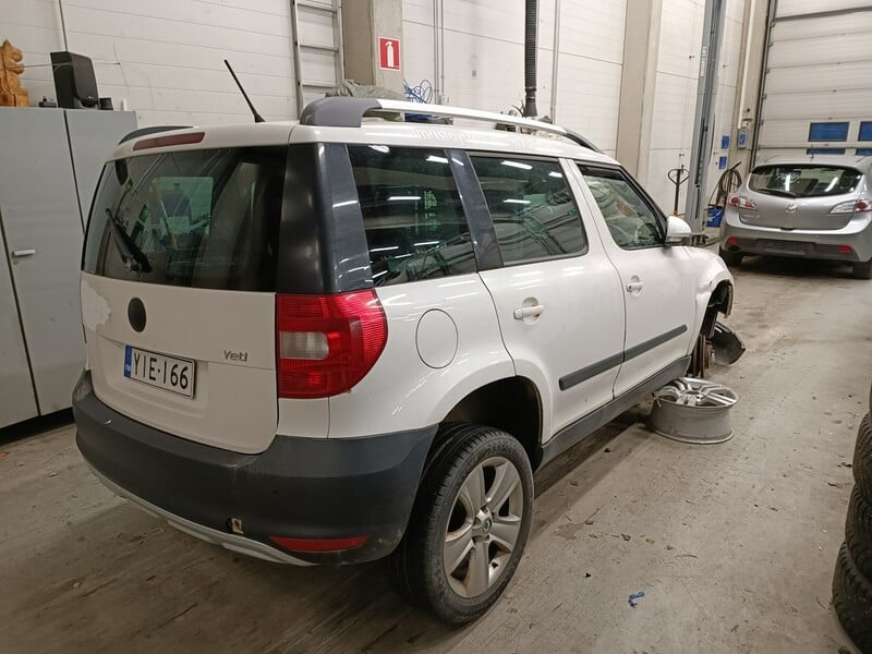 Фотография 4 - Skoda Yeti 2012 г запчясти