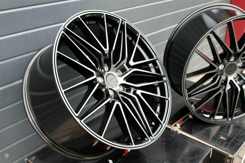 Photo 5 - Japan Racing JR38 Black Polished light alloy R21 rims