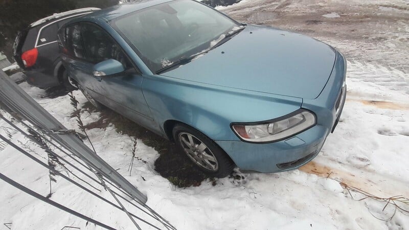 Photo 4 - Volvo V50 2007 y parts