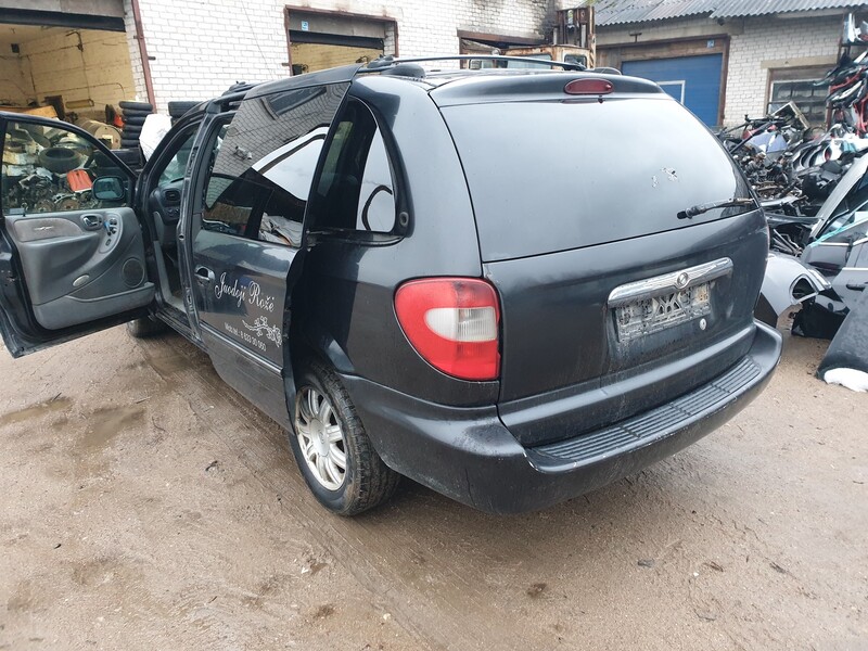 Photo 2 - Chrysler Grand Voyager 2006 y parts