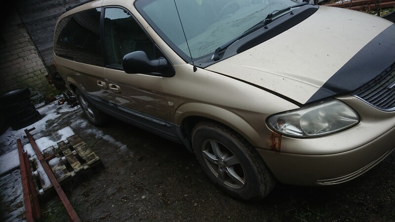Photo 3 - Chrysler Grand Voyager 2005 y parts