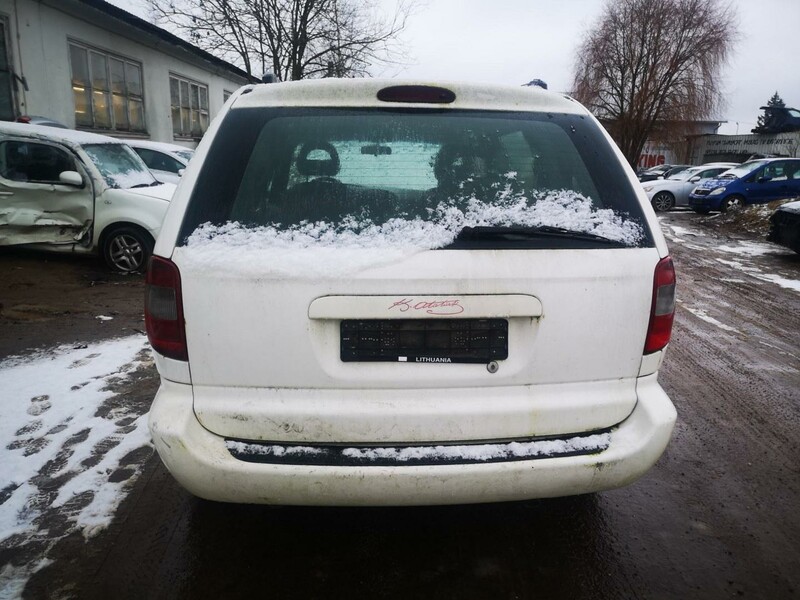 Photo 4 - Chrysler Voyager 2004 y parts