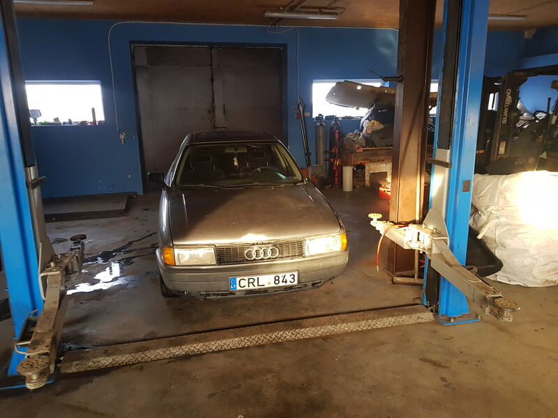 Audi 80 B3 1990 y parts