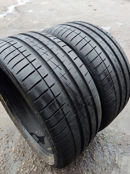 Photo 1 - Vredestein R20 summer tyres passanger car