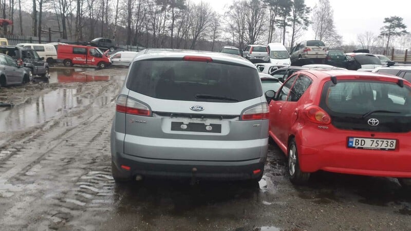 Photo 4 - Ford S-Max 2008 y parts