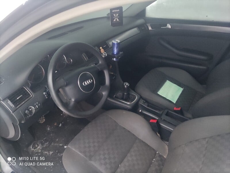 Photo 6 - Audi A6 2003 y parts