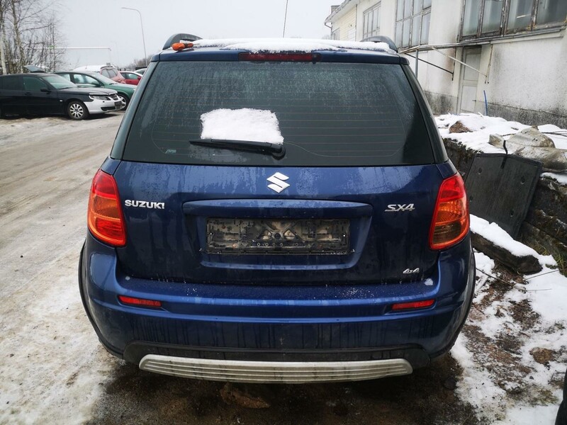 Photo 6 - Suzuki Sx4 2007 y parts