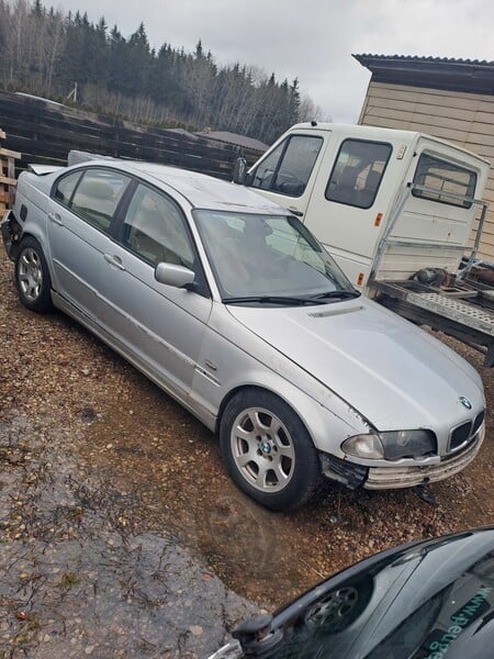 Bmw 320 2000 y parts