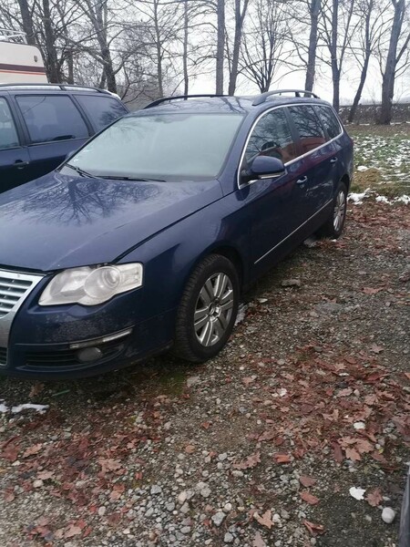 Photo 5 - Volkswagen Passat 2007 y parts