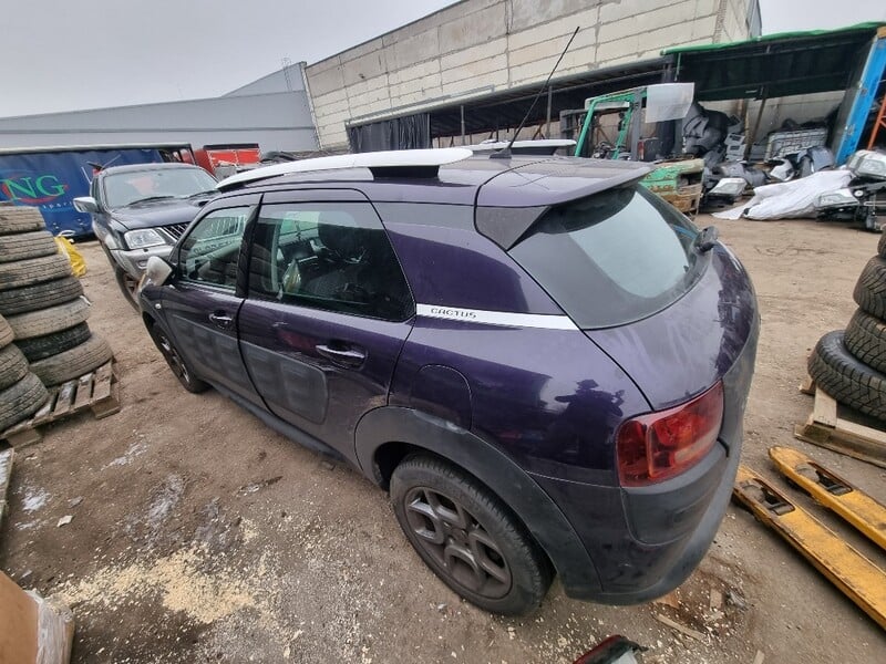 Фотография 4 - Citroen C4 Cactus 2015 г запчясти