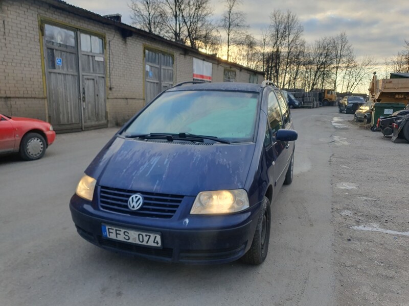 Фотография 1 - Volkswagen Sharan 1.9 DYZELIS  85 KW 2001 г запчясти