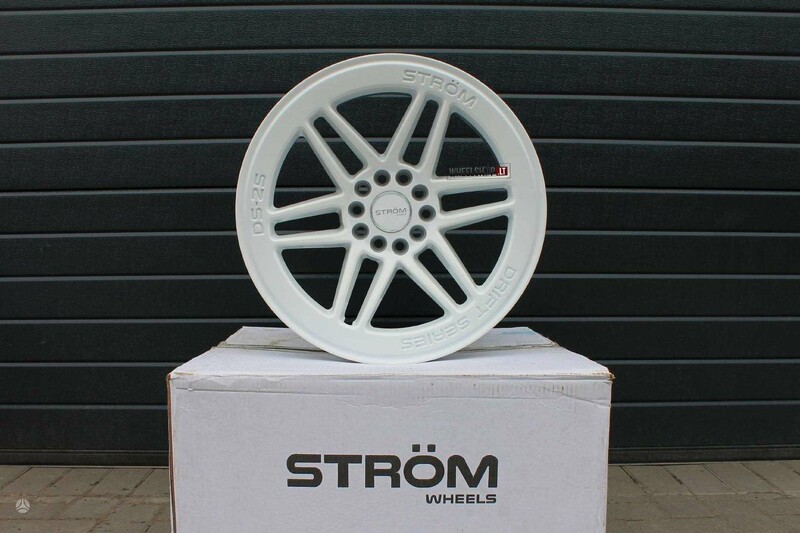 Photo 2 - STROM DS-25 Gloss White light alloy R18 rims